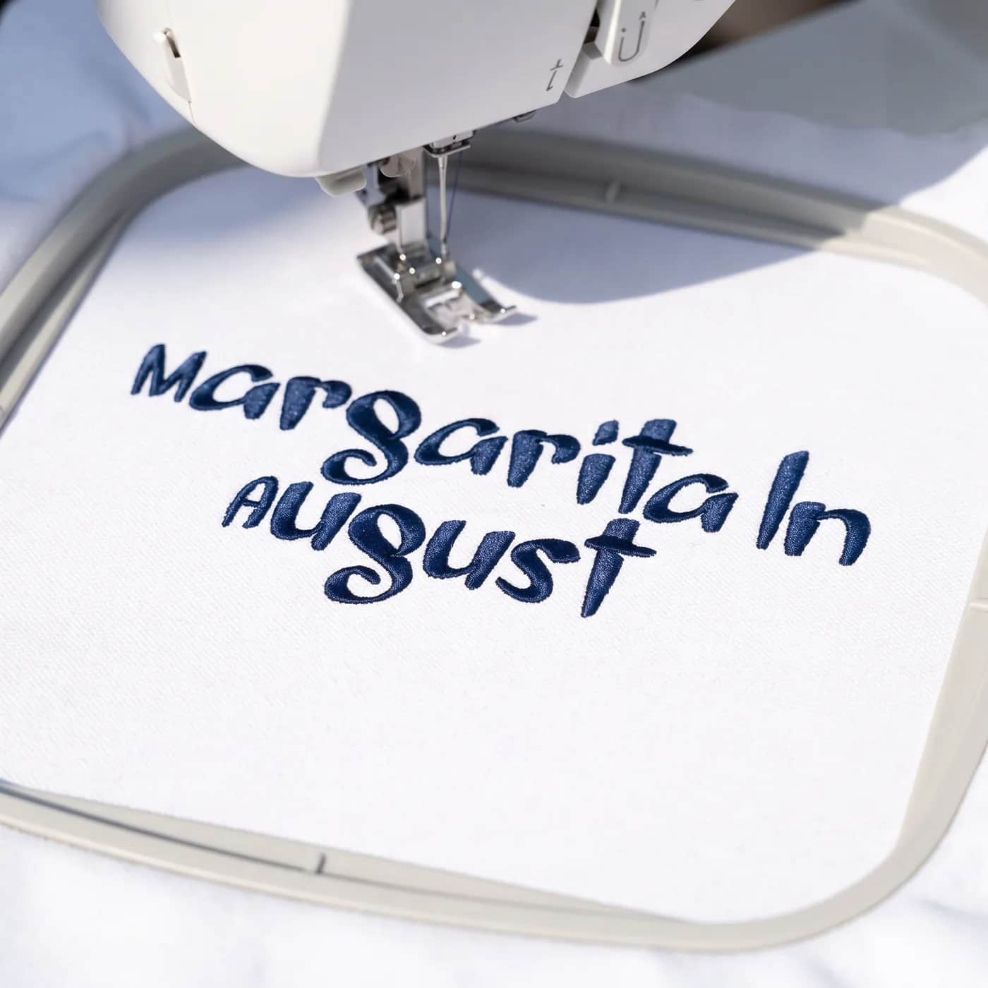 Margarita ln August Font Embroidery Design