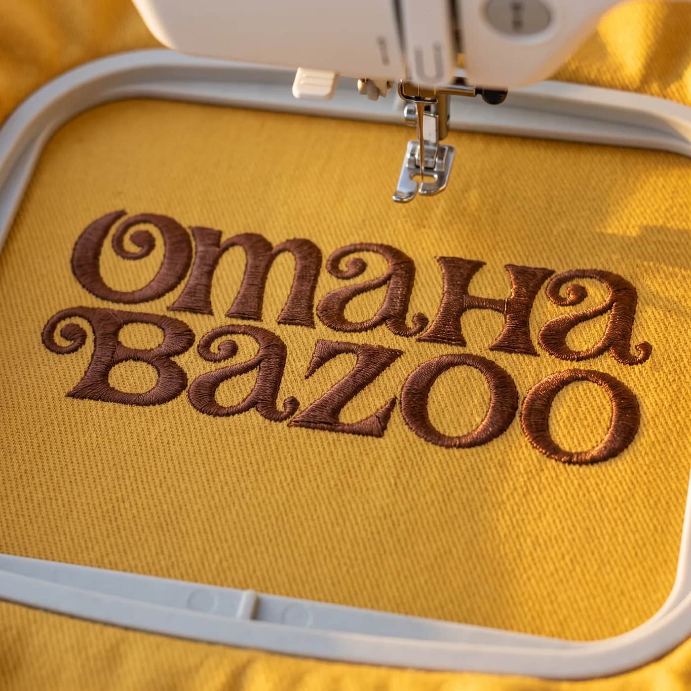 Ohama Bazoo Font Embroidery Design