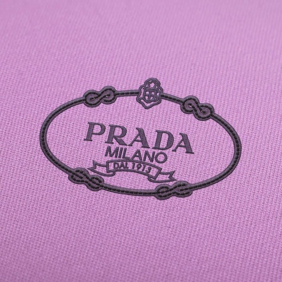 Prada Logo Stickmuster Für Stickmaschinen Download